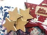 Estrellas decorativas de madera
